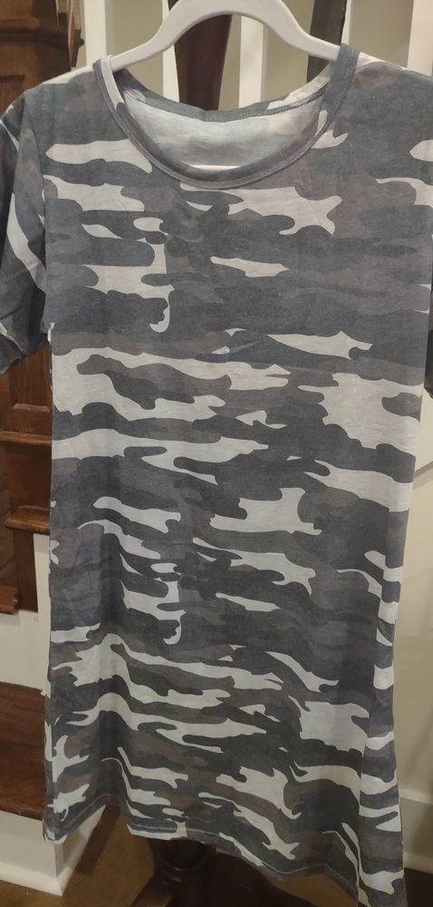 𝅺NEW Chicwish Camouflage Dress Size Small